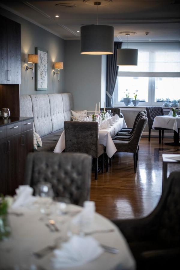 Hotel Zur Post 布里隆 外观 照片