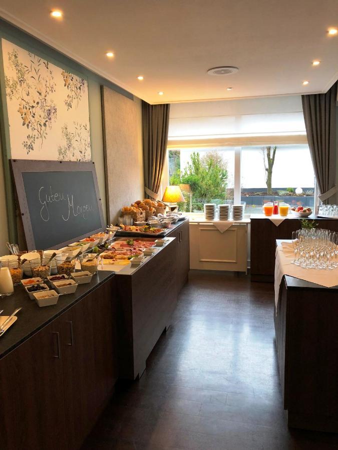 Hotel Zur Post 布里隆 外观 照片